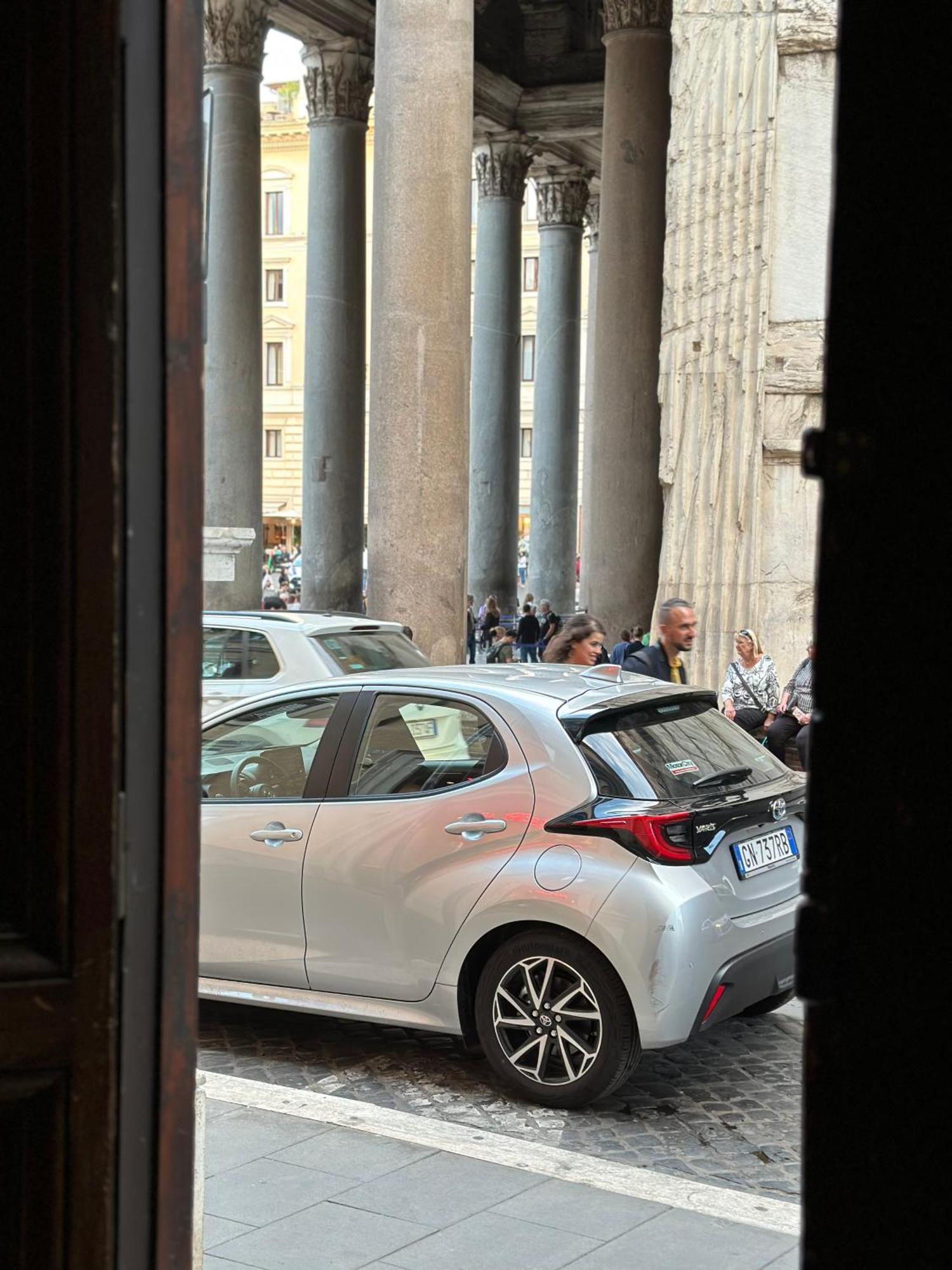 Welcome To Pantheon ローマ エクステリア 写真
